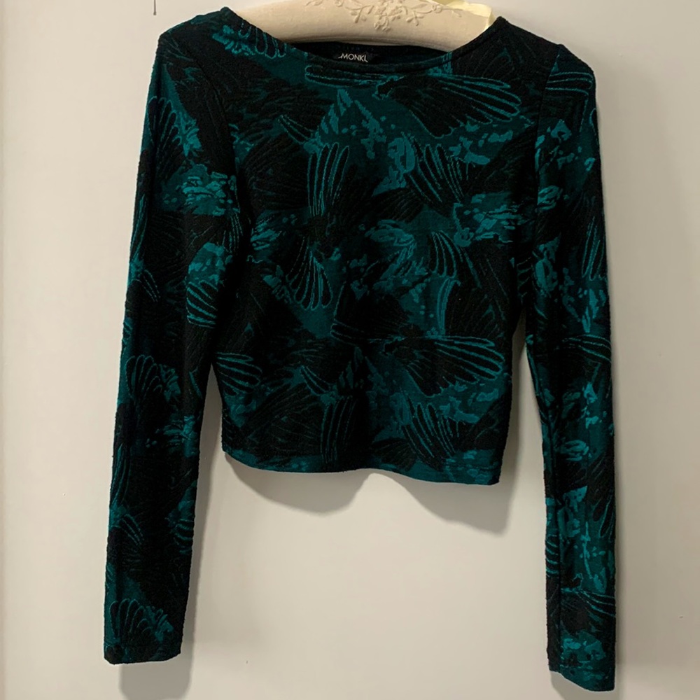 🇸🇪Monki Top-XXS-$20
